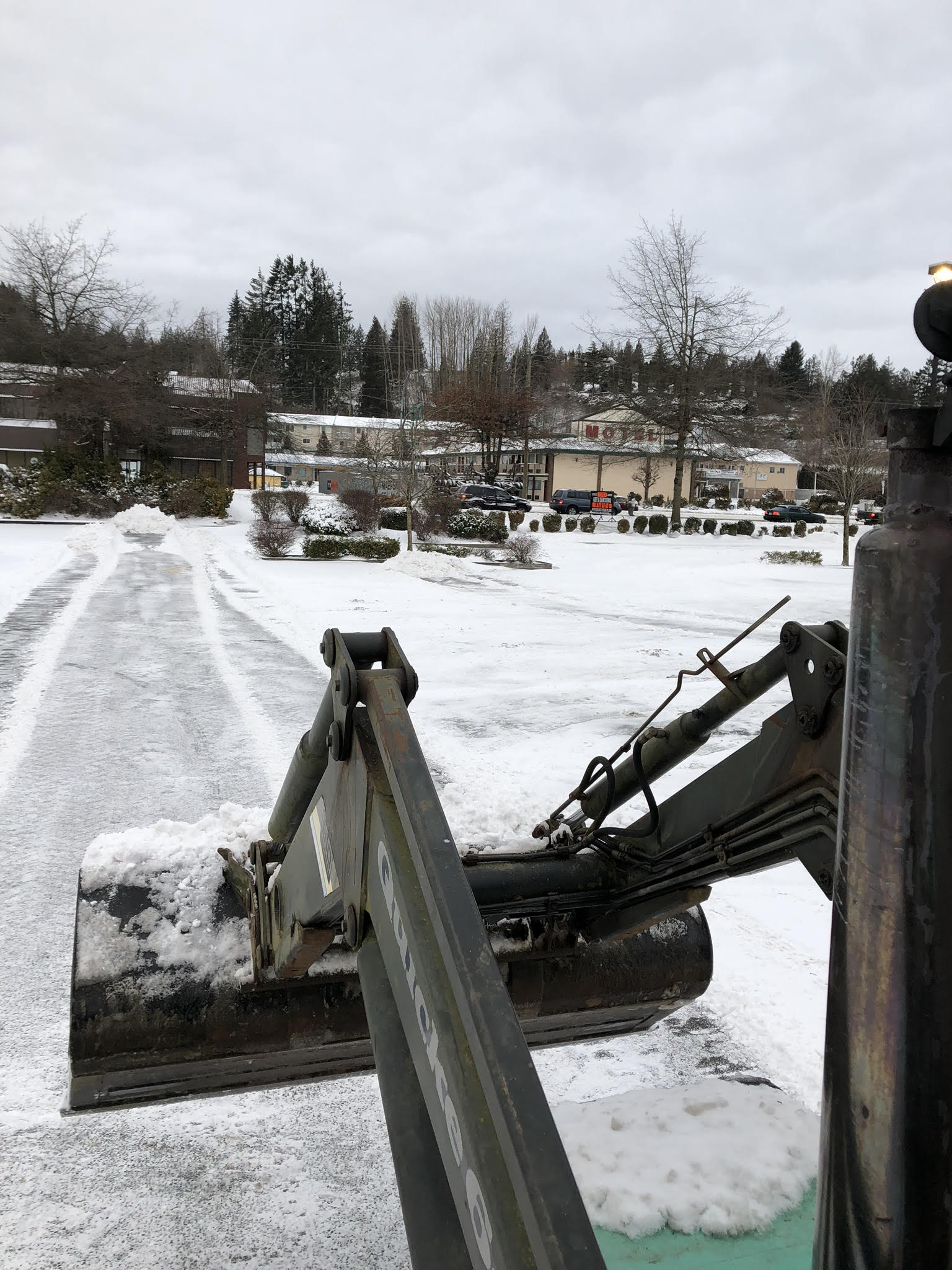 We helped commercial building and school to remove snow on the parking lot in Pitt Meadows, Maple Ridge, Mission & Abbotsford