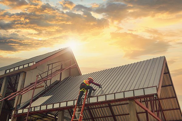 Taves help Coquitlam commercial owner for roofing services